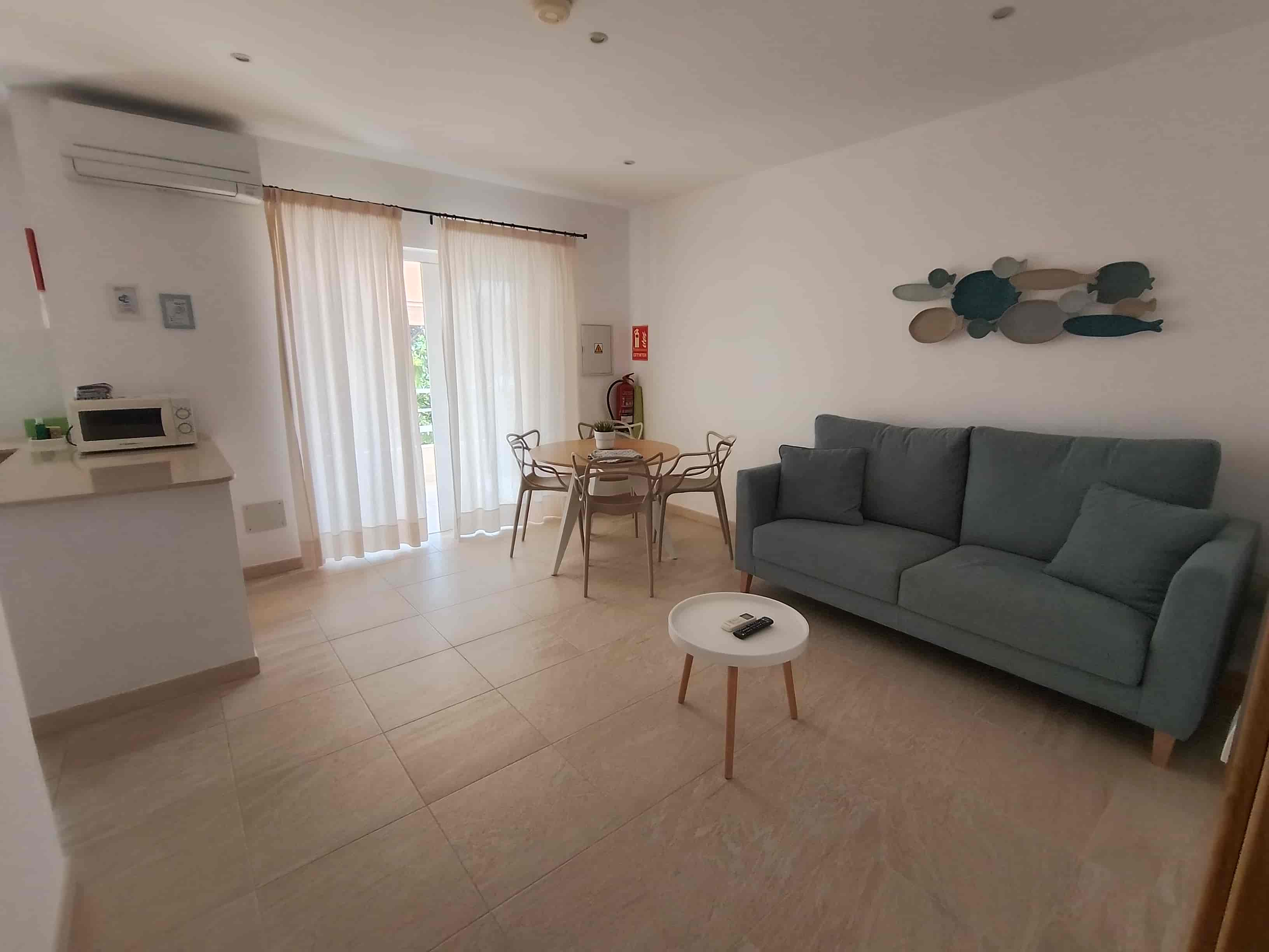 https://www.apartamentos-menorca.com/img_2026/IMG_20250704_122044_hdr.jpg